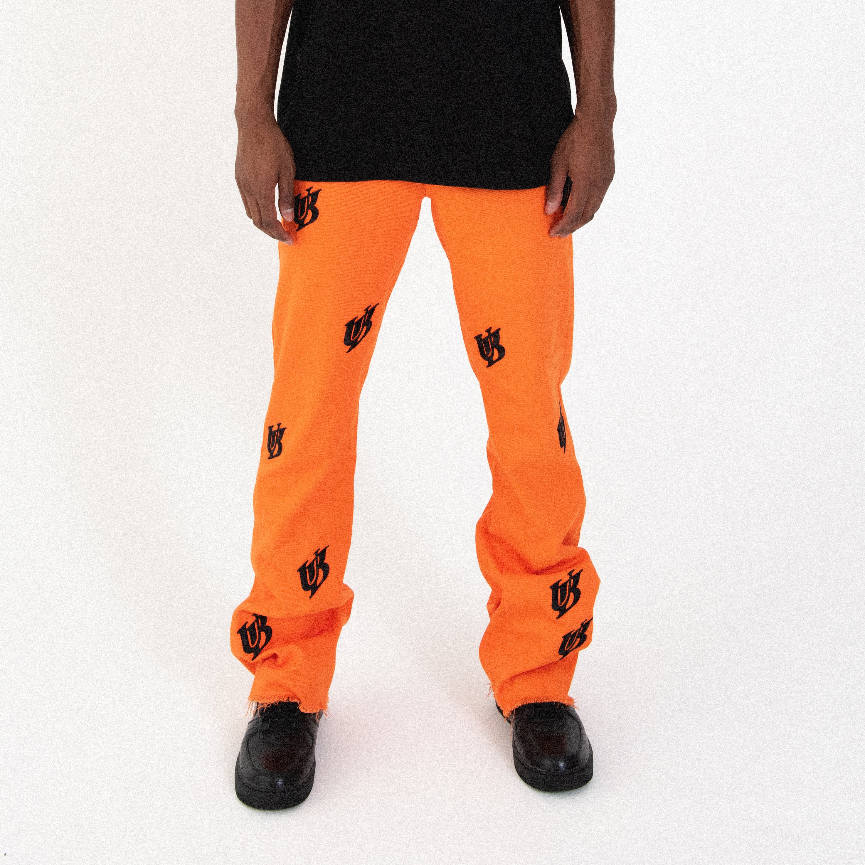 FLARED UB JEANS